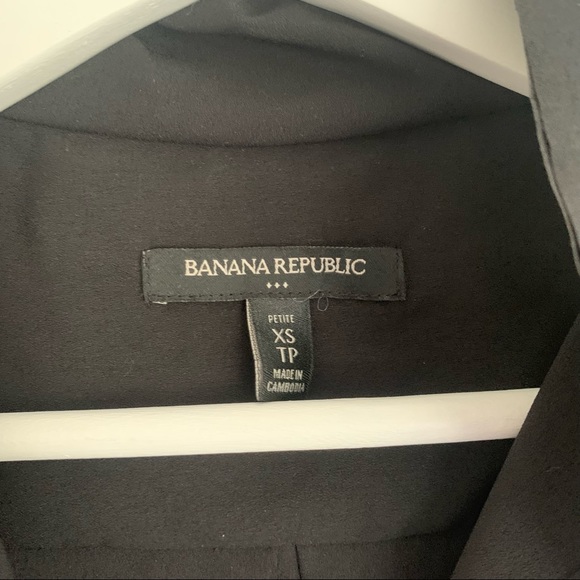 *Two for $15* Banana Republic Ruffle Blouse Size XS - Picture 3 of 3